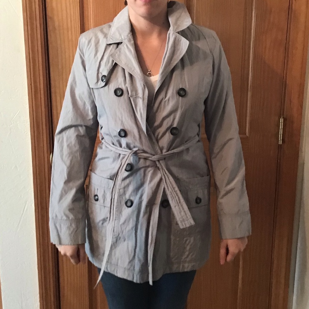 Old Navy Silver Trench Coat for girls